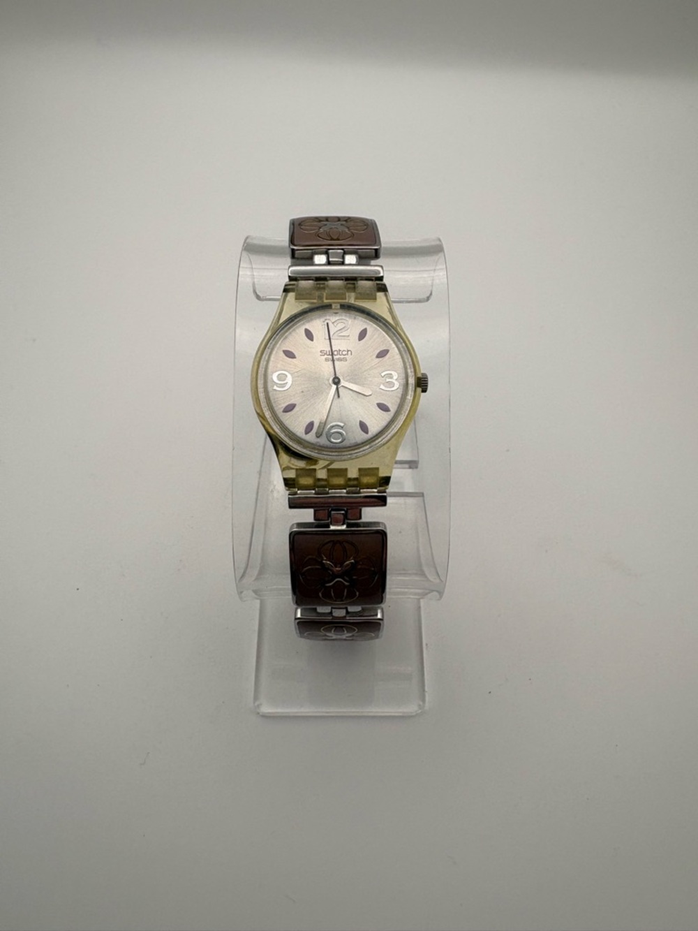Swatch Lovely Lavender Womens Watch 25mm Floral Links Steel New Battery 6.5"